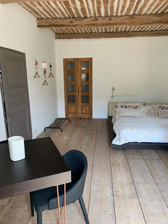 Panzió La Chambre D'Apolline Grambois